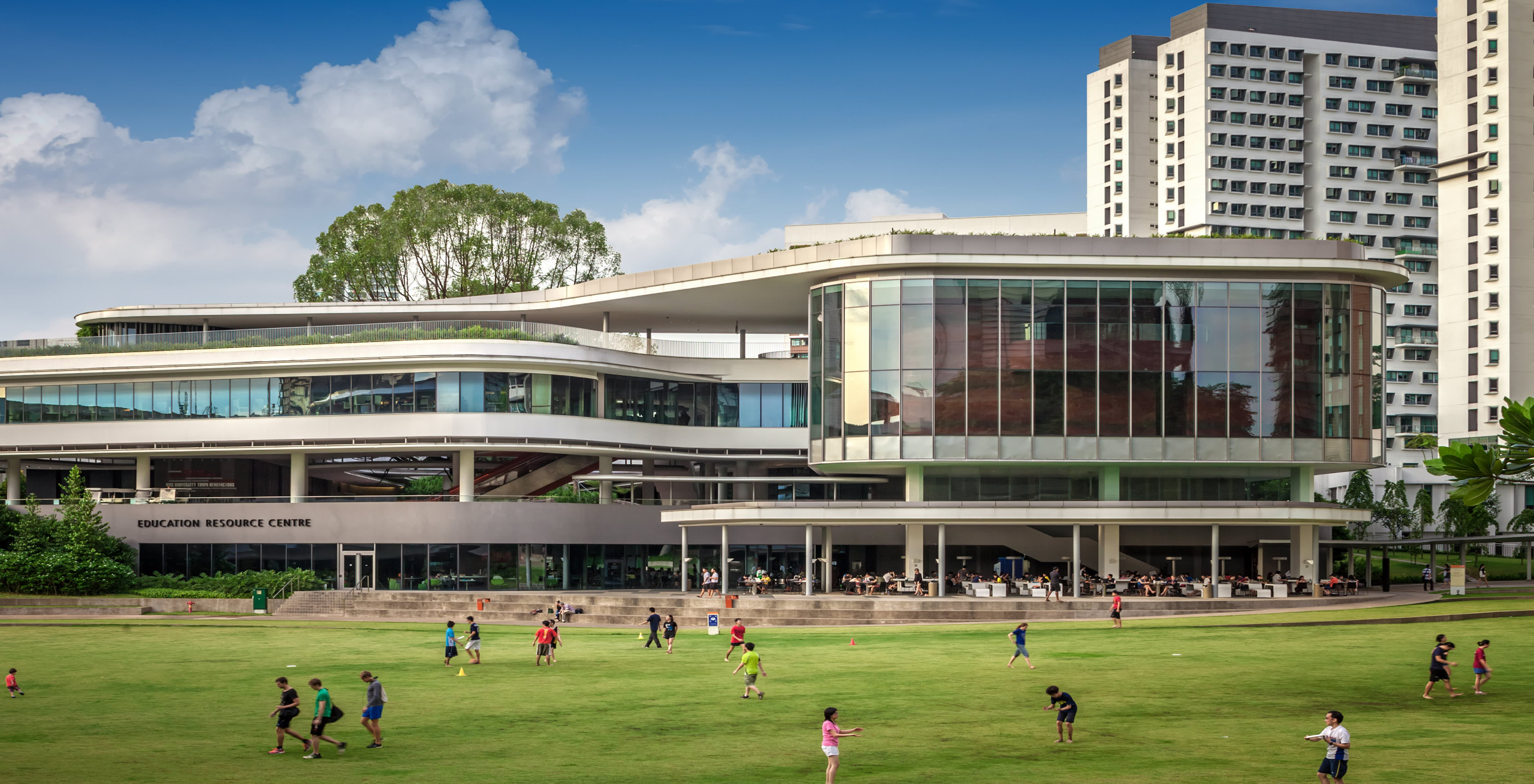 NUS-university